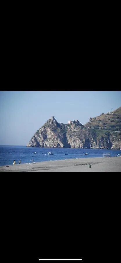 Da Nonno Antonio Daire Santa Teresa Di Riva 0*,  İtalya